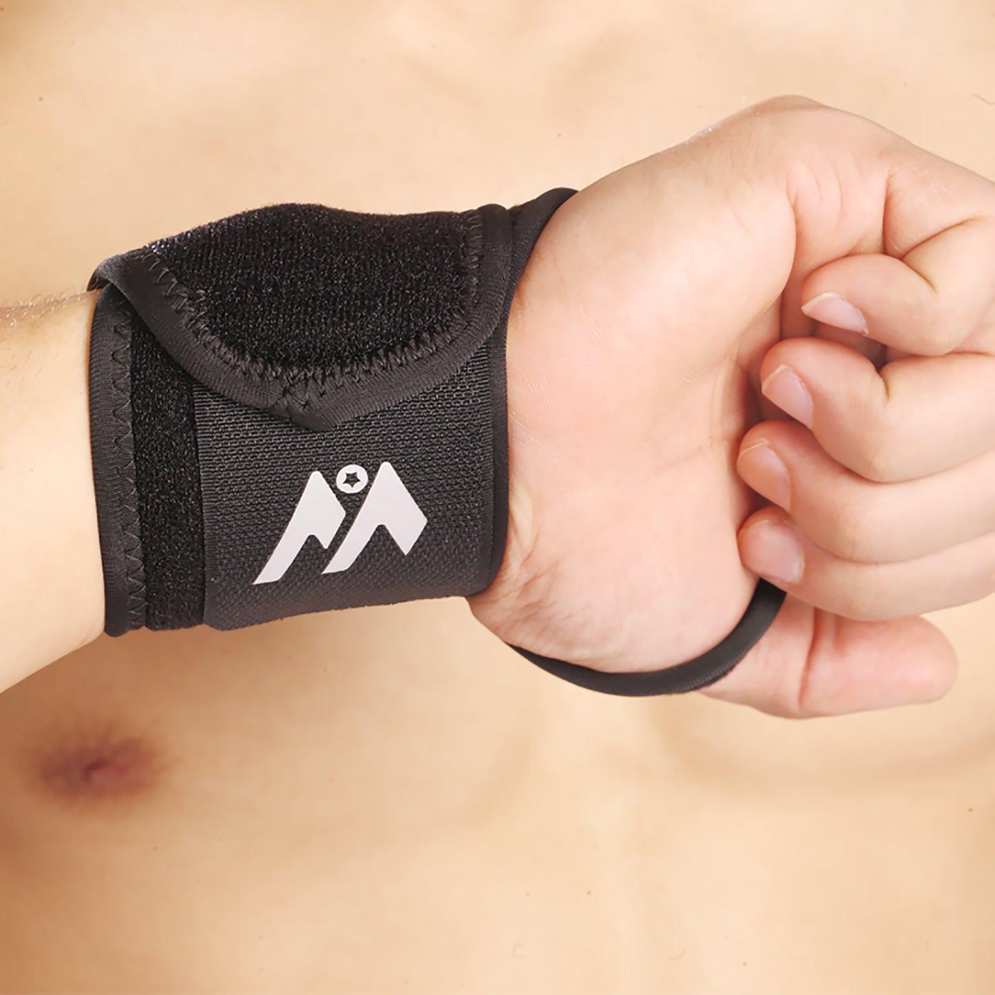 Wholesale Price Neoprene Weight Lifting Wrist Support Strap Wrist Brace Wraps